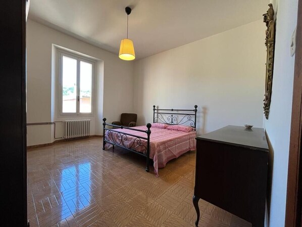 2 Schlafzimmer