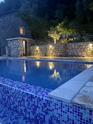 Piscine extérieure