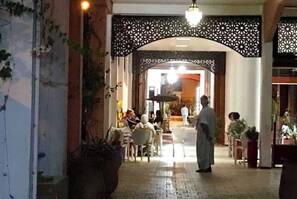 Restauration extérieure