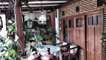 Room, 1 Bedroom, Smoking, Terrace | Dining room