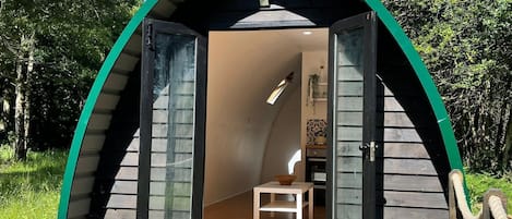 Cabin, 1 Bedroom, Balcony, Garden View | Front of property