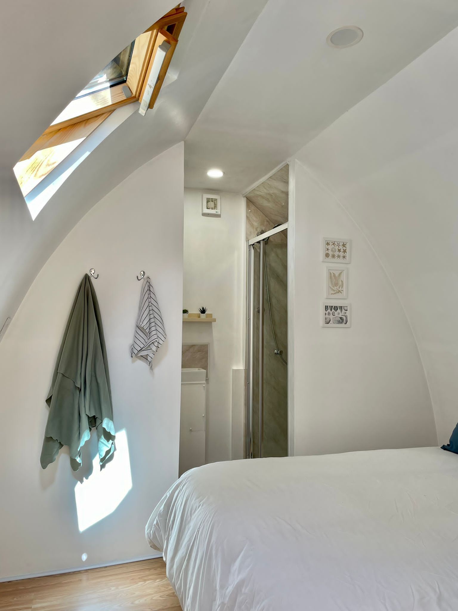 Cabin, 1 Bedroom, Balcony, Garden View | 2 bedrooms