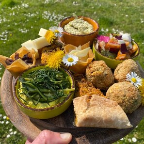 Chalet, 1 Bedroom, Accessible, Smoking | Dining - Agriturismo La Buona Terra Bio (Cervarese Santa Croce)