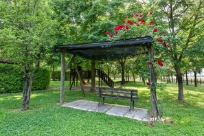 Chalet, 1 Bedroom, Accessible, Smoking | Living area - Agriturismo La Buona Terra Bio (Cervarese Santa Croce)