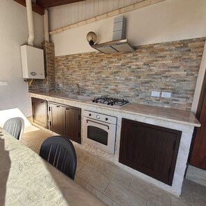 Villa, 2 chambres, accessible aux personnes à mobilité réduite, balcon | Intérieur