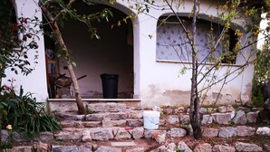 Unclassified image, 4 of 38, button - 1st Private Room on the Ground Floor With use of the Swimming Pool and Shared Services (Oliena)