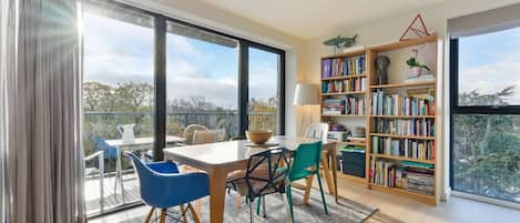 Apartment, 3 Bedrooms, Accessible, Balcony | Living area