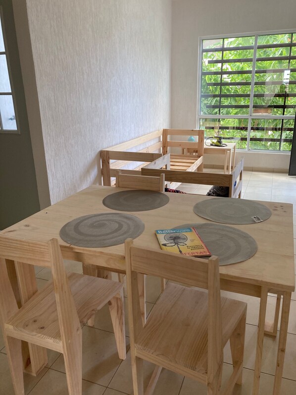 Appartement, 1 chambre, accessible aux personnes à mobilité réduite | Restauration