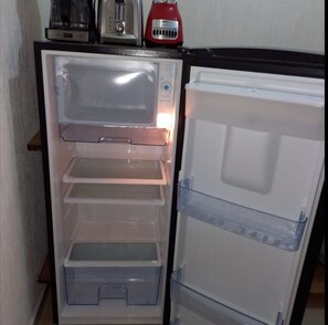 Apartment, 1 Bedroom, Accessible | Interior