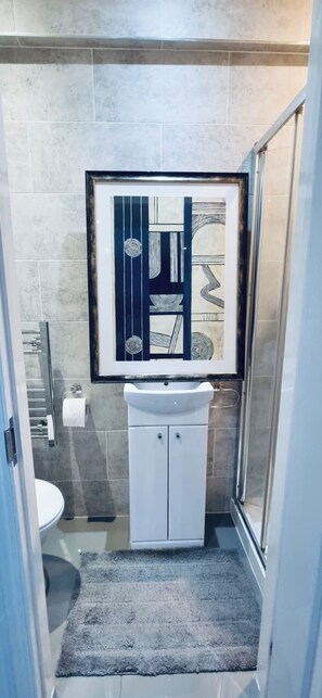 Apartamento, 1 quarto, para fumantes, vista para a cidade | Banheiro