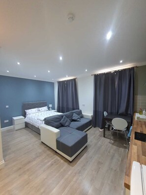 公寓, 1 间卧室, 吸烟房, 城市景观 | 1 多间卧室