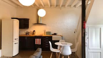 Rumah, 2 kamar tidur, patio | Interior