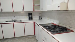 Habitación, 4 habitaciones | Interior