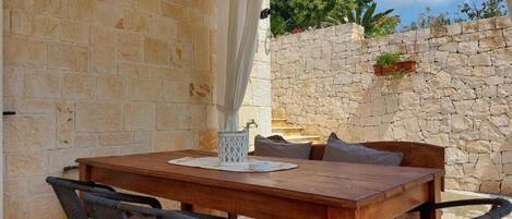 Restauration extérieure