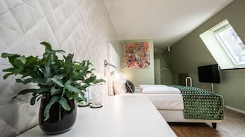 Superior Double Room | Living area | 42-inch LCD TV with satellite channels, TV