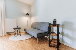 42-inch LCD TV with satellite channels, TV - Abbate Boutique Hotel (Ulm)