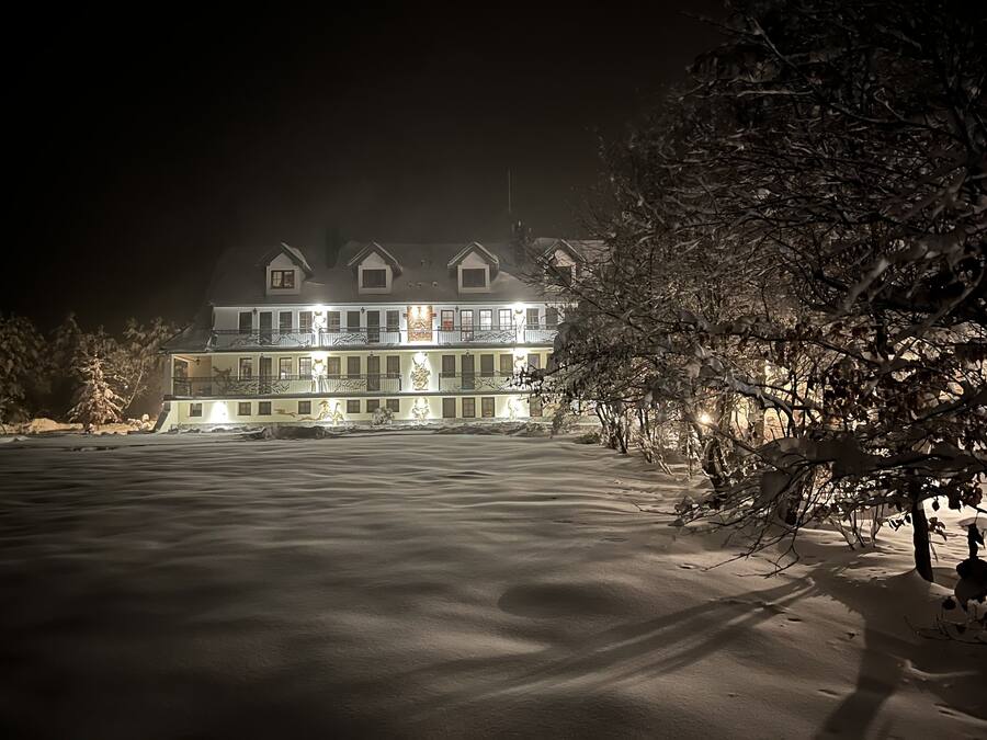 Fachada da propriedade