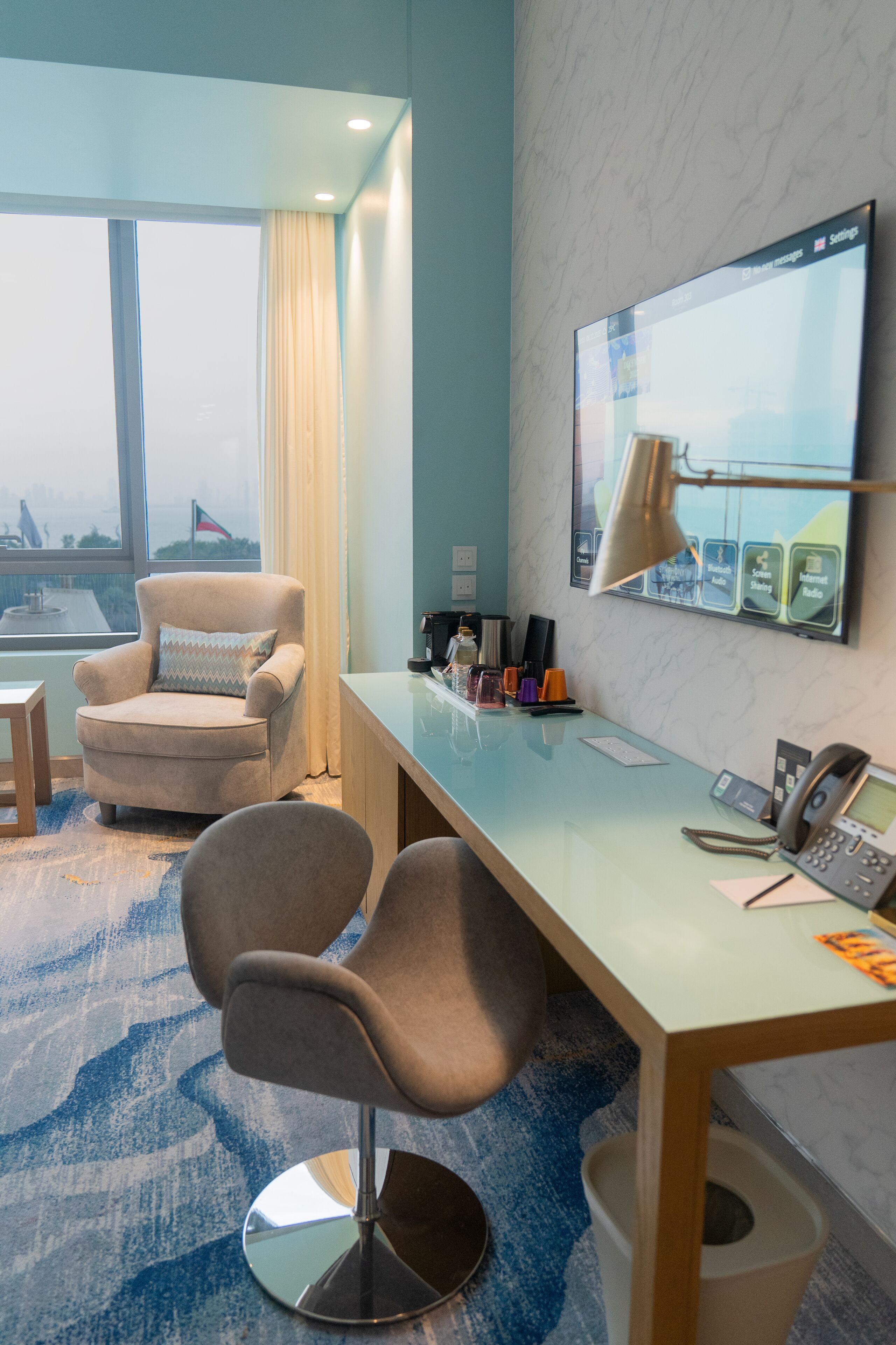 Premium Superior Twin Room | Minibar con artículos gratuitos, caja fuerte, escritorio