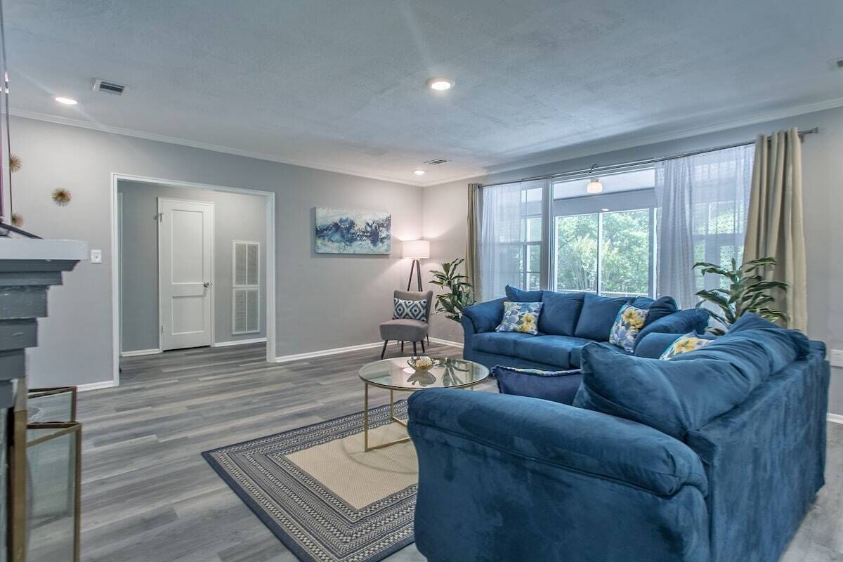 House 4 bedrooms, with jacuzzi
