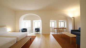 Minibar, Zimmersafe, schallisolierte Zimmer, kostenloses WLAN