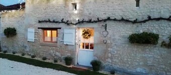 The Fox House, disability access on the Dordogne/Charente border
Quiet retreat  