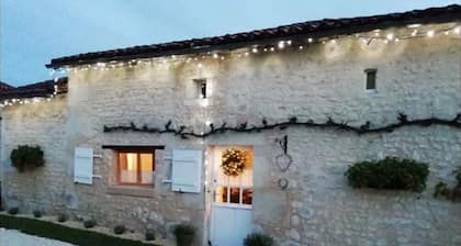 The Fox House, disability access on the Dordogne/Charente border
Quiet retreat