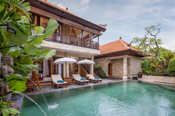 Family Villa | Terrace/patio - Giri Bhagawan Villas Spa (Nusa Dua)