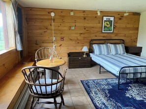 15 chambres, bureau, Wi-Fi gratuit, draps fournis