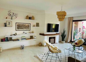 Living area - Superb apartment in residence with swimming pool (Marrakech)