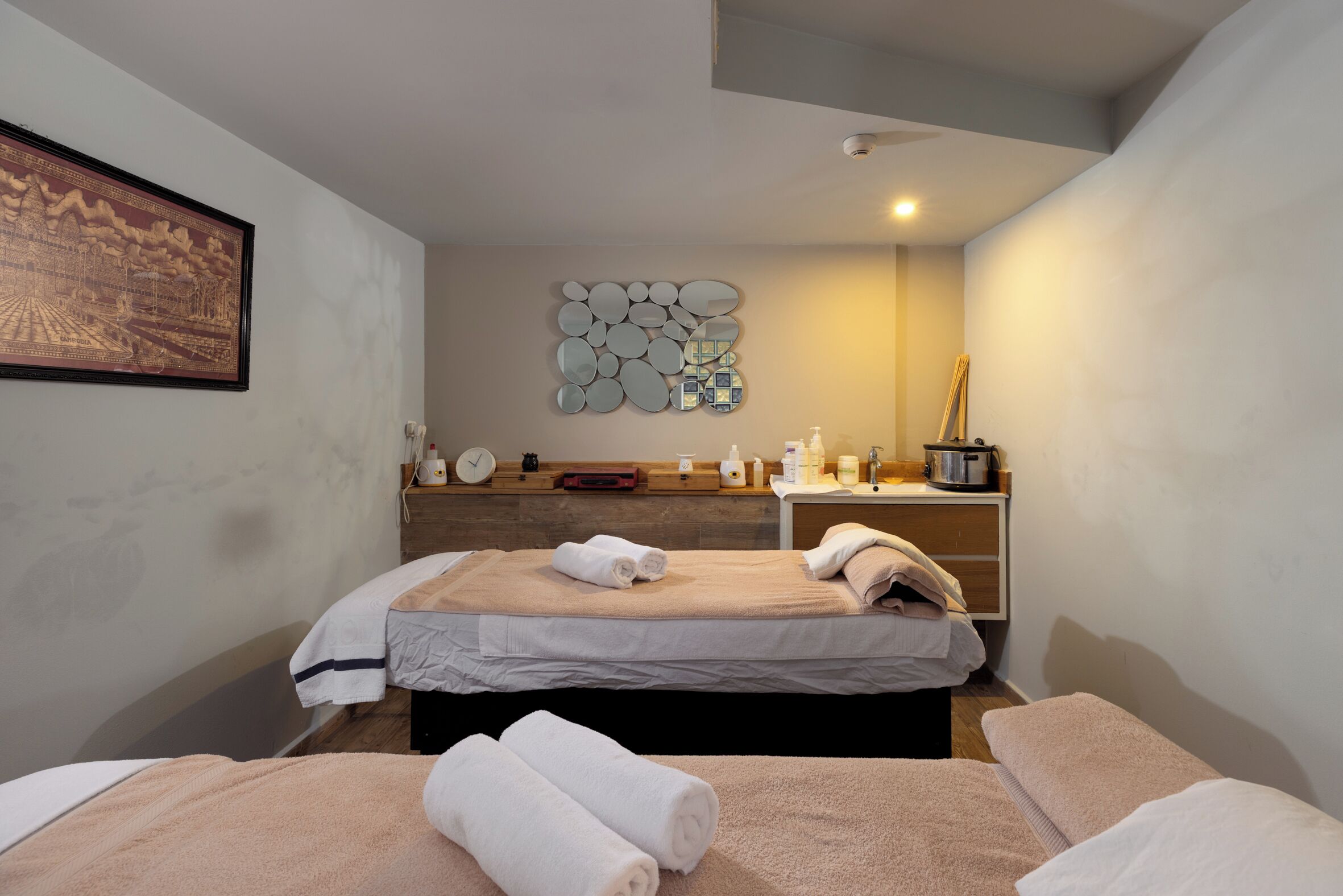 Espace de soins pour les couples, massages aux pierres chaudes