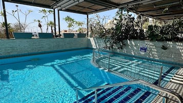 Utomhuspool
