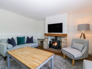 Living room - Somerset House (Bridgwater)