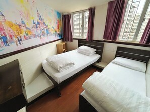 Habitación triple | Wifi gratis y ropa de cama 