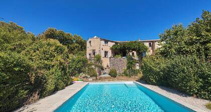 Beautiful home in St Maurice Navacelles