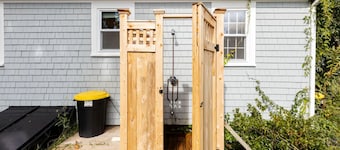 Popponesset! 3 bed, and updated bath w/outdoor shower. Private beach.
