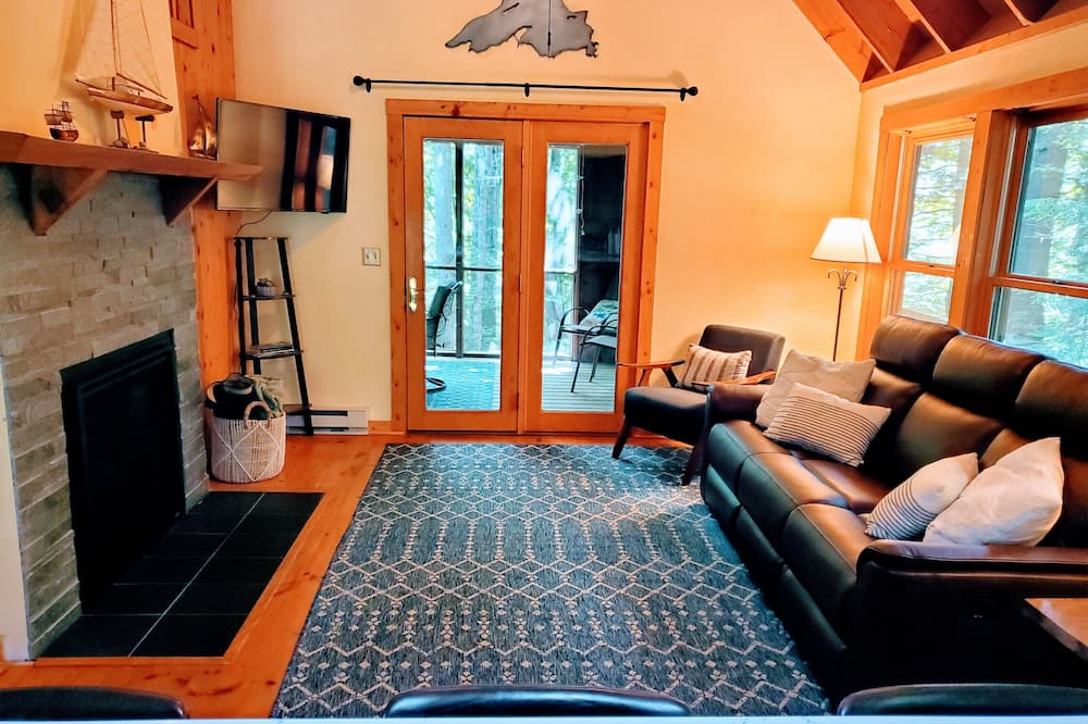 Bayfield Airbnb & Cheap Cabin Rentals from 189 AirCabins