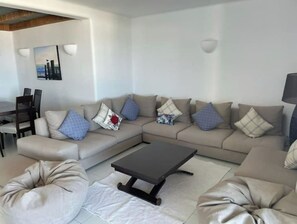 Living area - Unique apartment within ALMINA (M'diq)