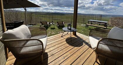Chalet de la Rule / Vue Panoramique sur L'aubrac