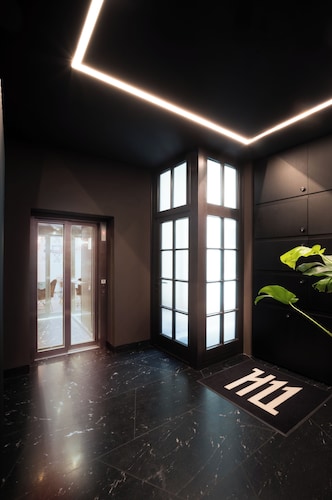 H11 Aparthotel