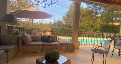 Magnificent Villa on 18 and 6-hole golf course