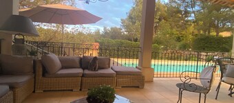 Magnificent Villa on 18 and 6-hole golf course