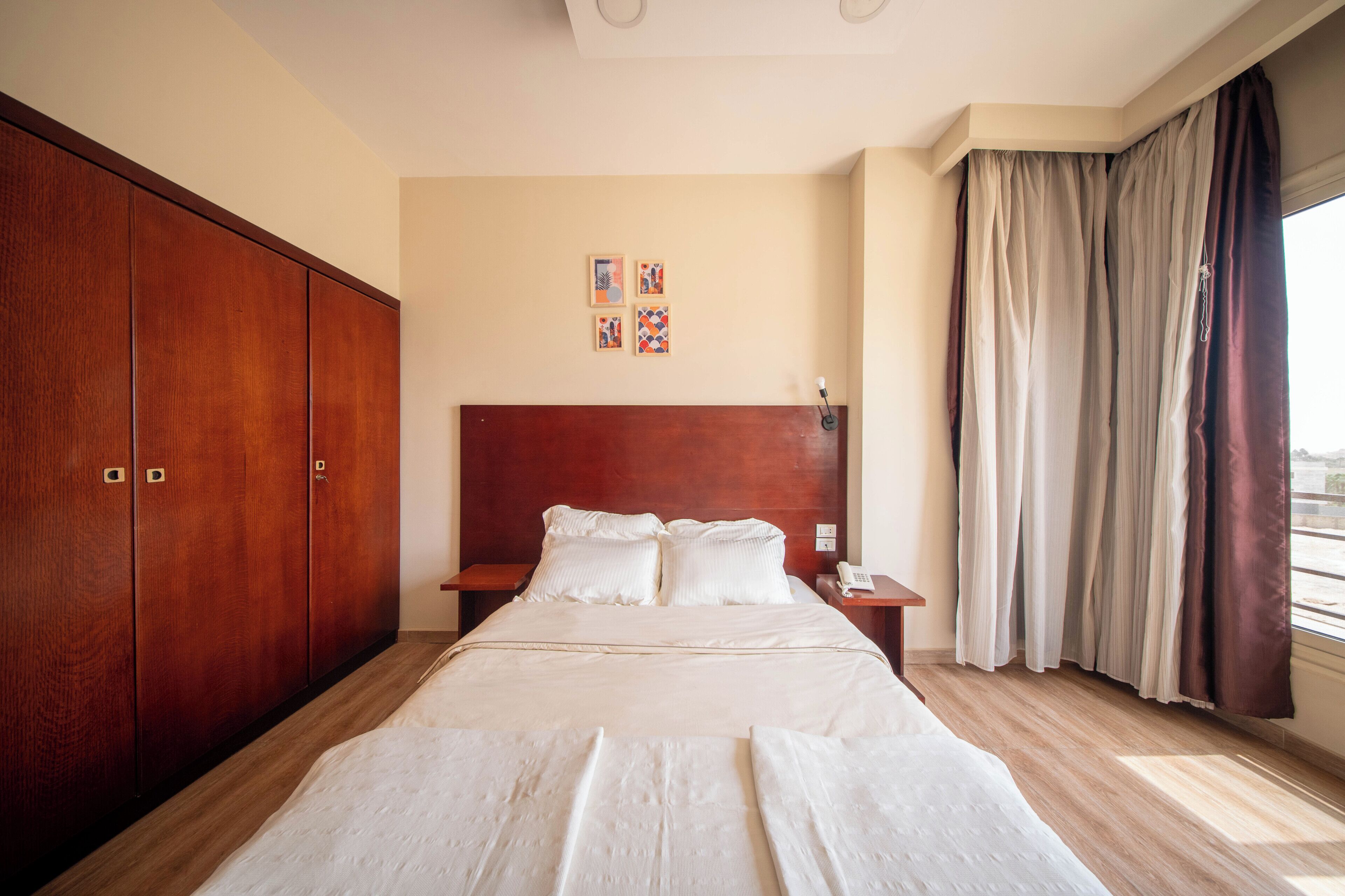 Classic Apartment, 1 Double Bed | In-room safe, blackout drapes, iron/ironing board, free WiFi