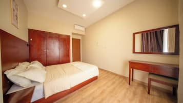 Family Apartment | In-room safe, blackout drapes, iron/ironing board, free WiFi