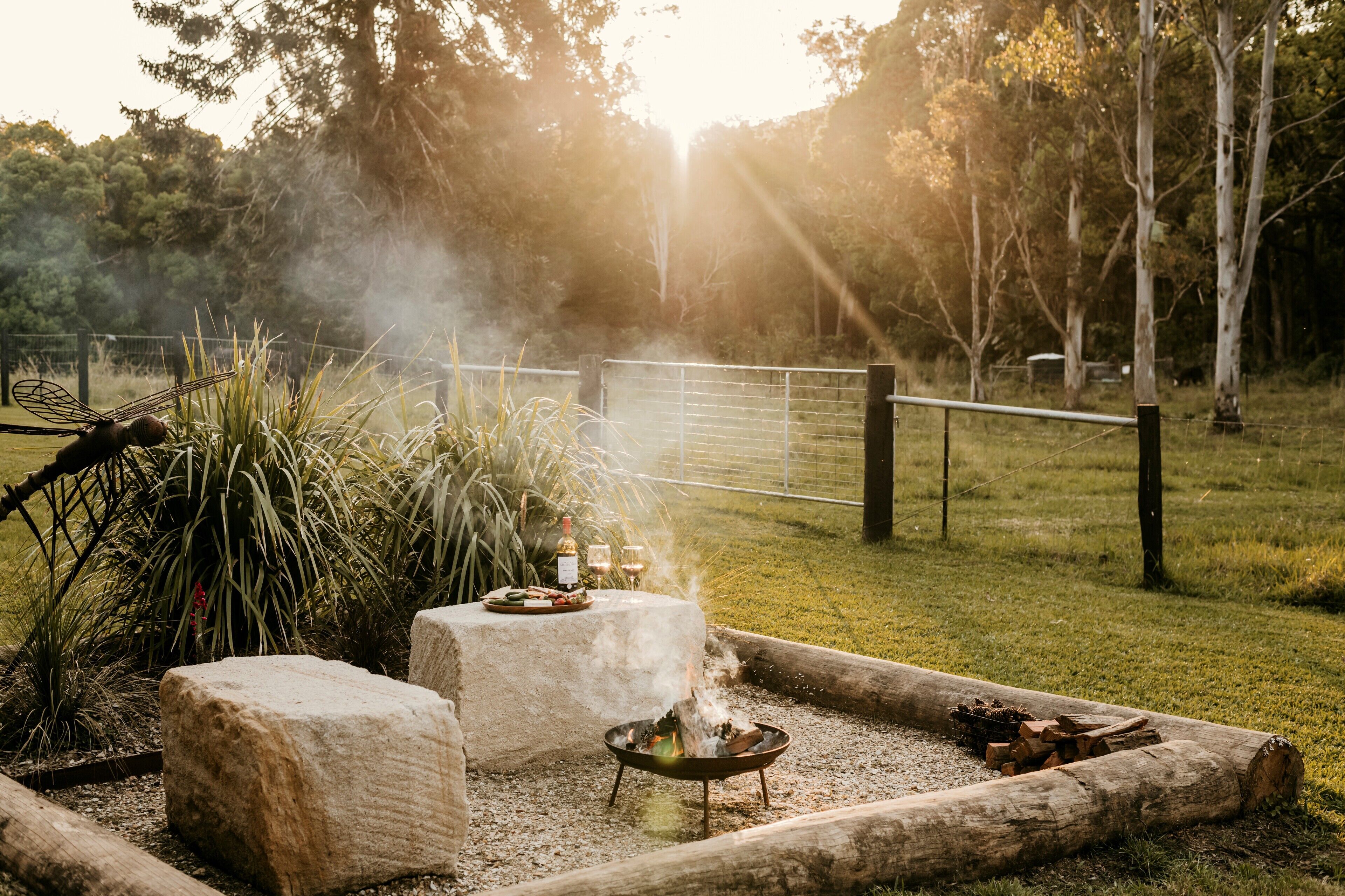Wollombin Cottage | Garden view
