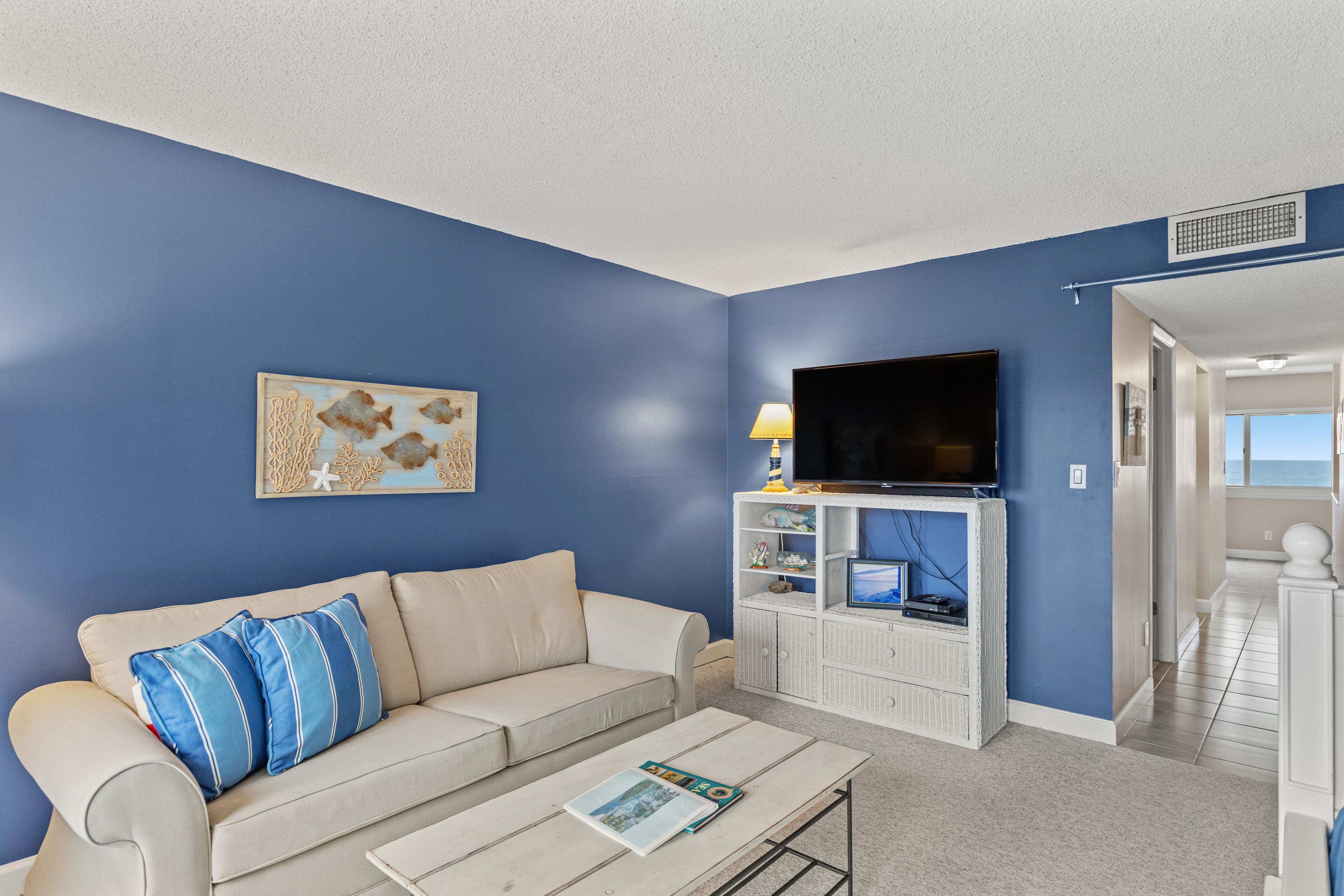 Making Memories!!! Gulf Front One Bedroom Two Bath Beach Get-A-Way