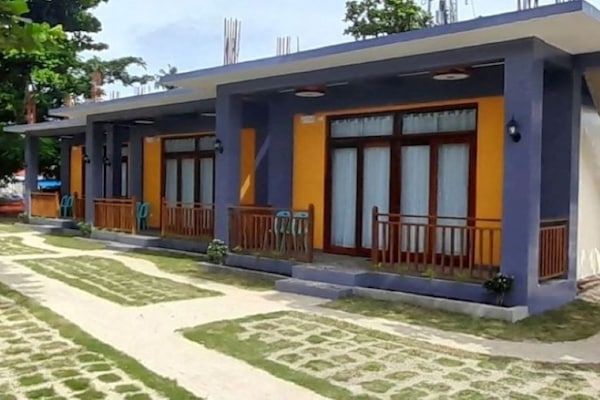 Takbo Beach Resort Cabanas