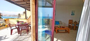 Outdoor dining - Ferienwohnung Blue Ocean, Costa Calma, Meerblick (Costa Calma)