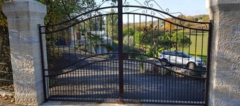 - GÎTE CÔTÉ SÉCHOIR ( SPA ) - 2 gîtes 2 pers. à 1 min centre