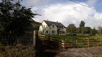 Casa, varias camas | Exterior