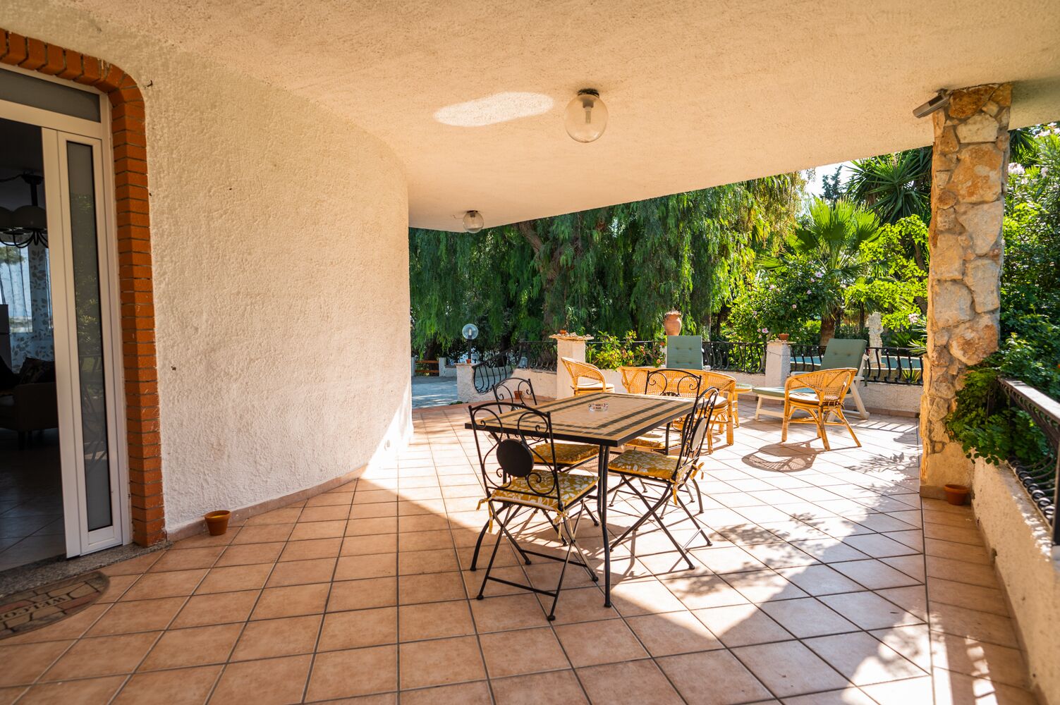 Villa Siciliana con Giardino Esotico